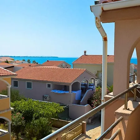 Apartment Dobra
