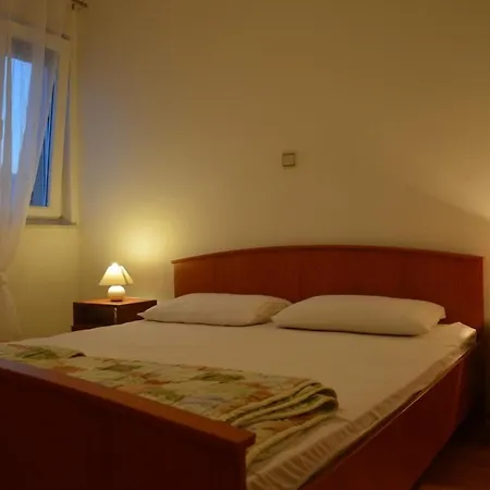 Apartment Dobra Vir