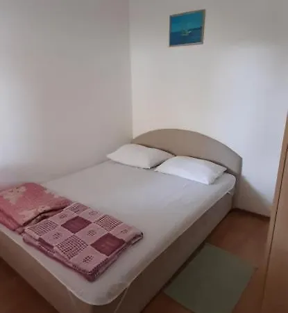 Dobra Apartment