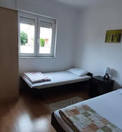 Apartment Dobra *