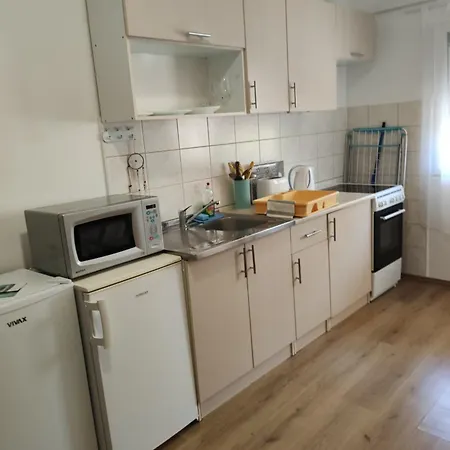 Apartment Dobra *