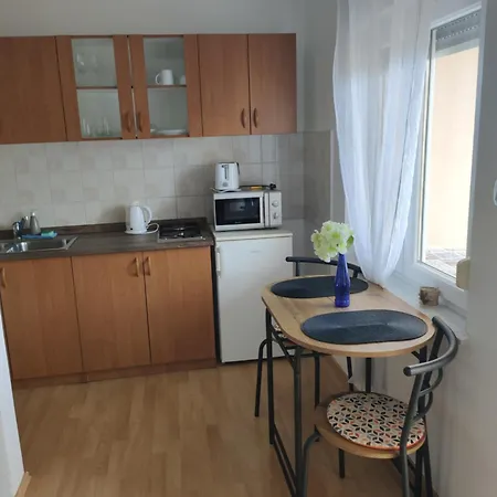 Dobra Apartment Vir